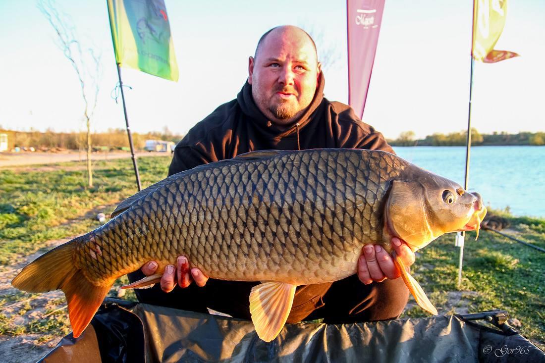 Sfaturi despre alegerea locului de pescuit si a nadei pe orice balta.